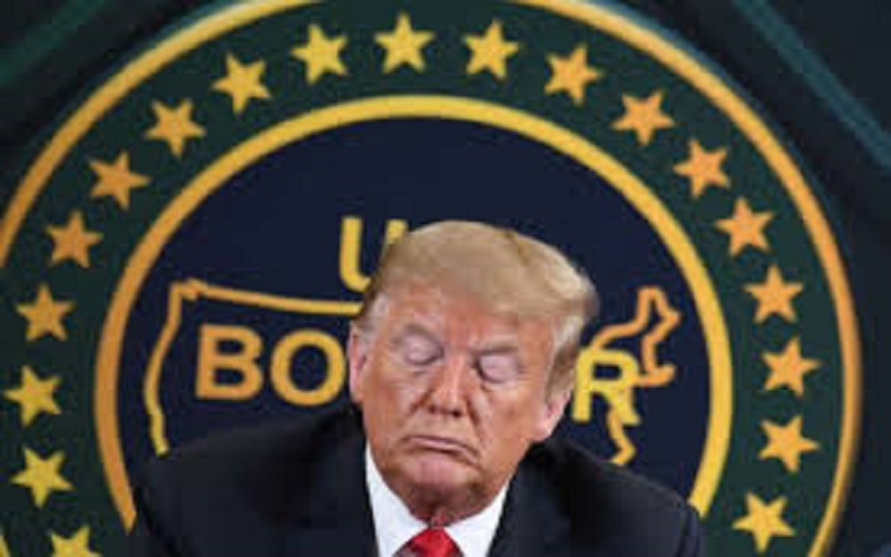 Twitter-masque-un-message-de-Donald-Trump-pour-comportement-inapproprie