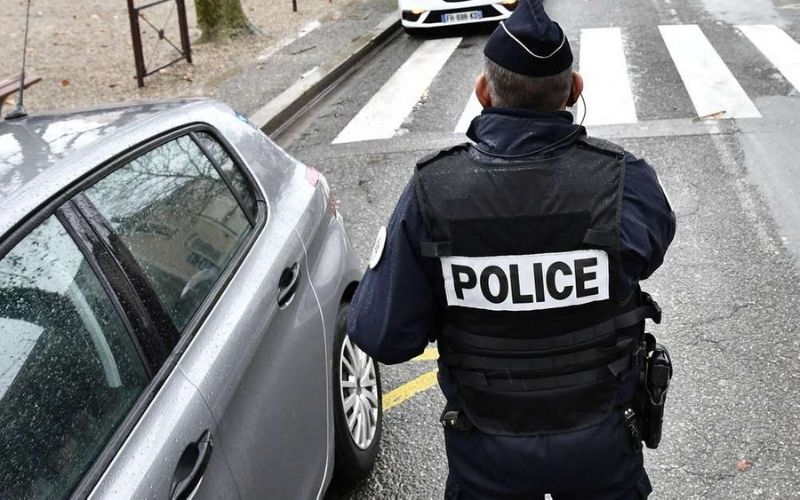 USA-un-policier-suspendu-pour-avoir-dit-Trump-2020-au-micro-de-sa-voiture-de-patrouille