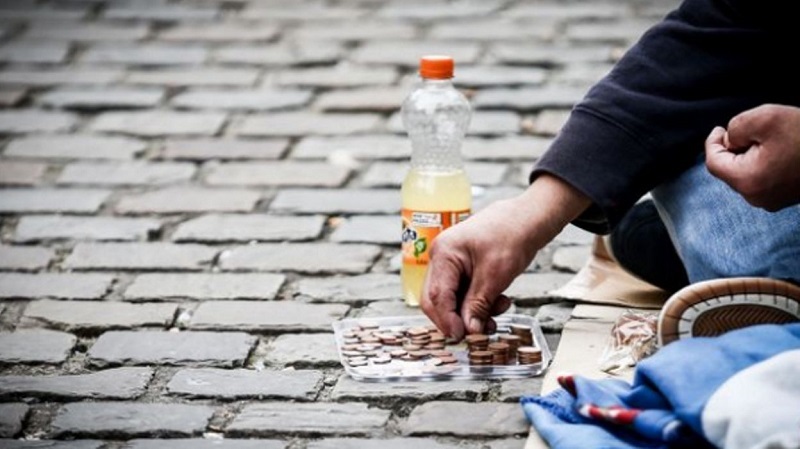 Un-Britannique-condamne-a-10-ans-de-prison-pour-avoir-mis-le-feu-a-un-SDF-en-pleine-rue