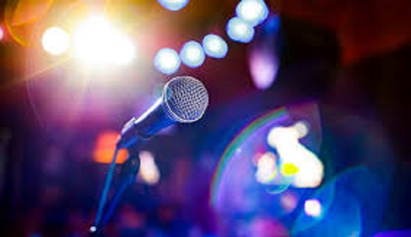 Un-chanteur-meurt-apres-un-malaise-en-plein-concert
