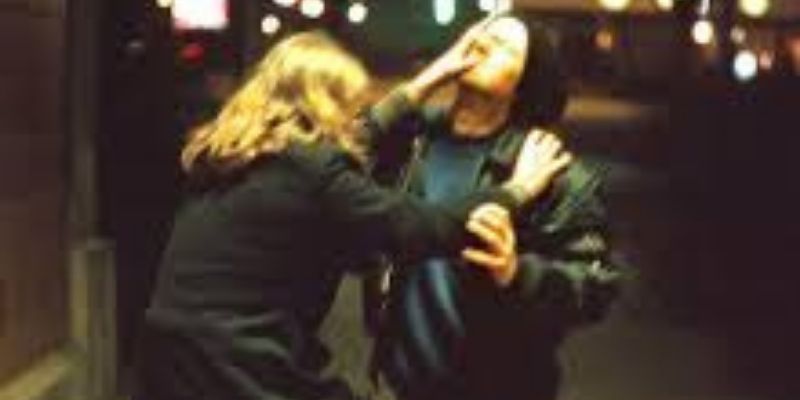 Un-elu-agresse-pour-avoir-exhorte-au-respect-du-confinement