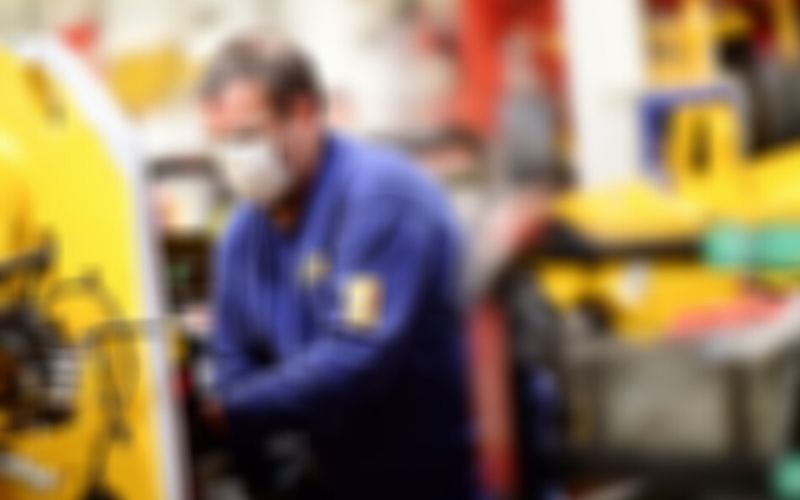 Un-employe-renvoye-pour-non-respect-du-port-de-masque