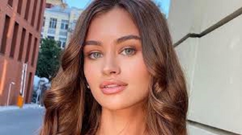 Un-mannequin-ukrainien-violemment-battu-par-des-videurs-photo