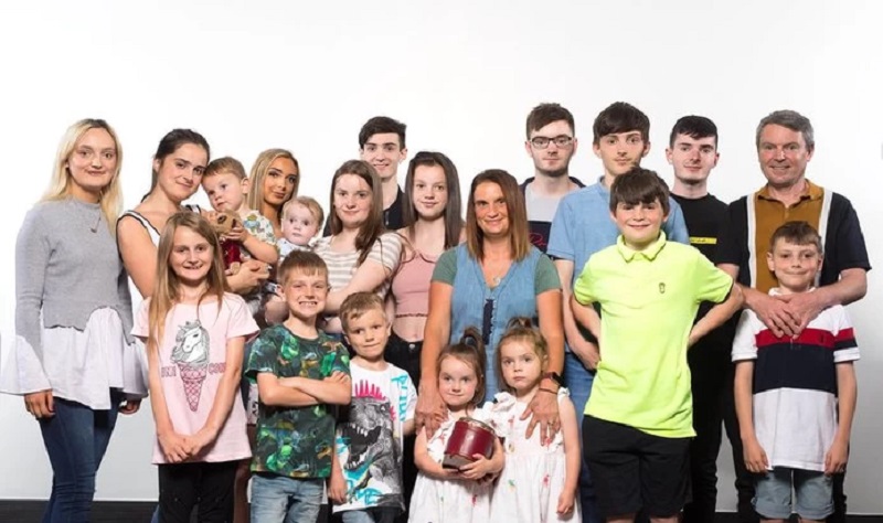 Une-Britannique-donne-naissance-a-son-22e-enfant