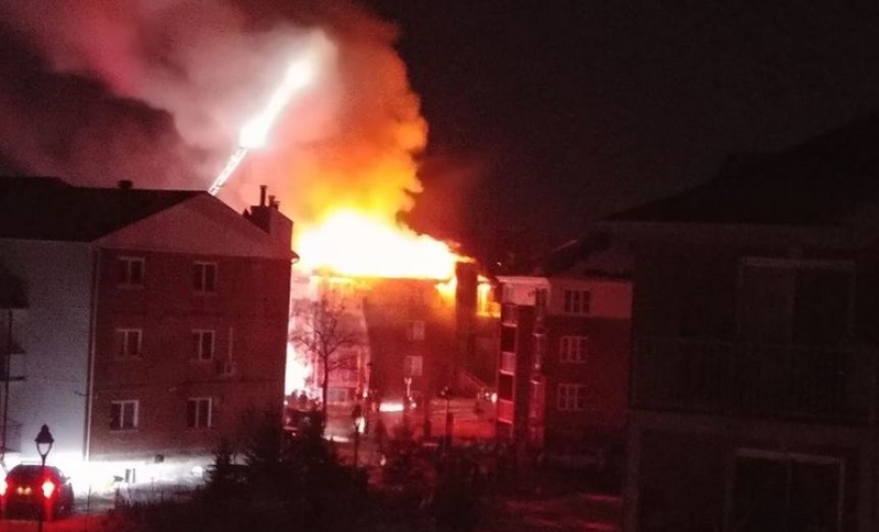 Une-Marocaine-jette-ses-enfants-par-la-fenetre-pour-quils-echappent-a-un-incendie