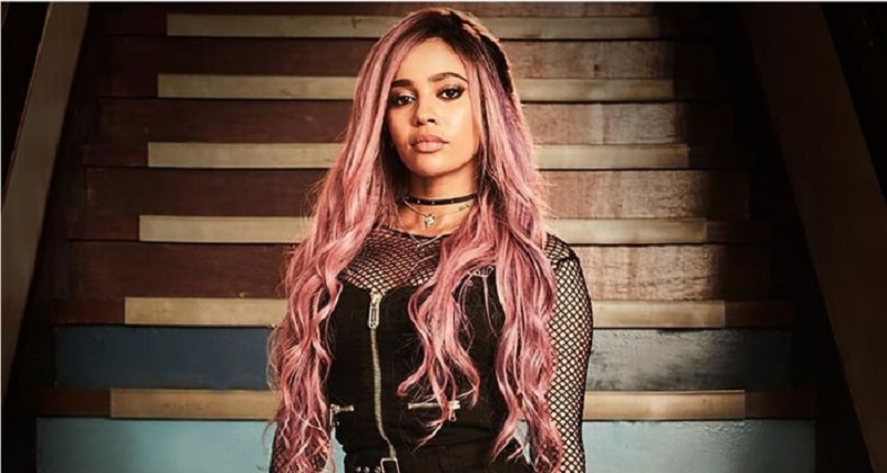 Une-actrice-de-Riverdale-accuse-la-serie-de-ne-laisser-quune-place-secondaire-aux-acteurs-noirs