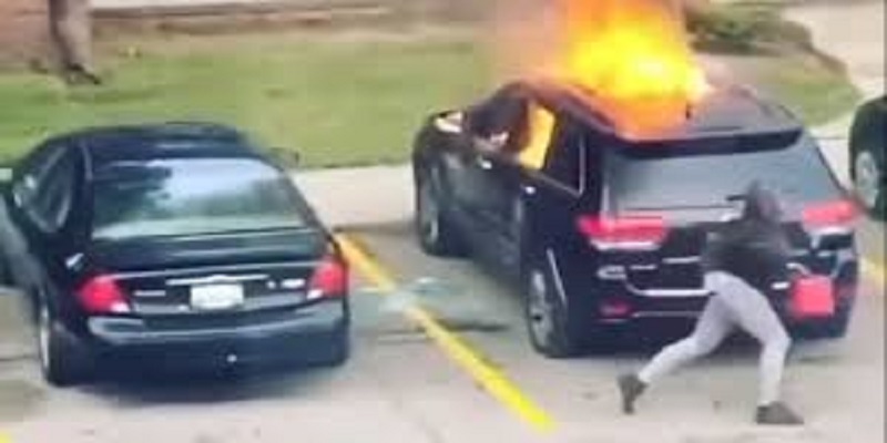 Une-femme-met-le-feu-a-une-voiture-qui-lui-explose-au-visage