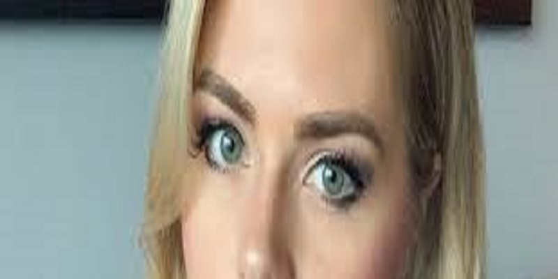 Une-journaliste-apprend-quelle-a-une-tumeur-grace-a-une-telespectatrice-attentive