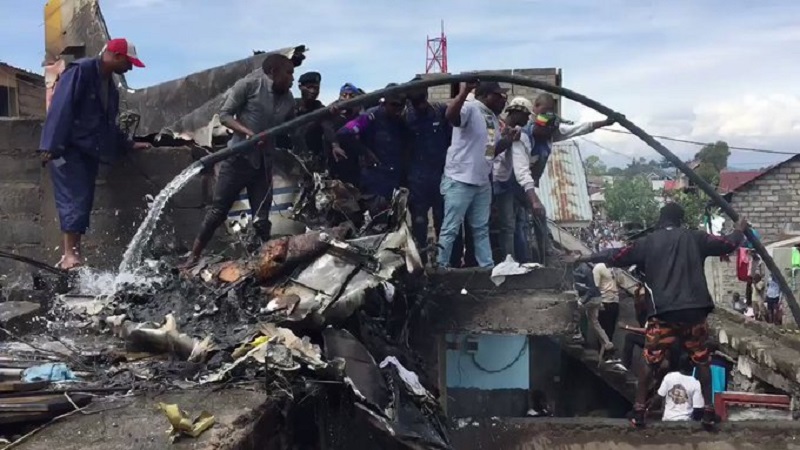 Videos-Les-premieres-images-du-crash-de-ce-dimanche-en-RDC