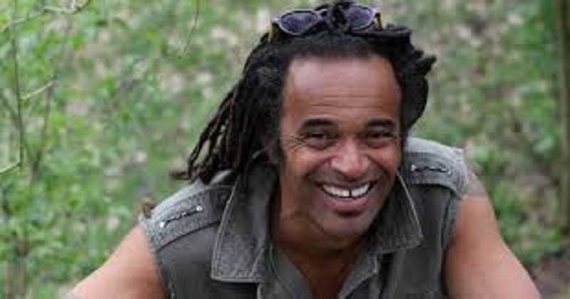 Yannick-Noah-sous-le-charme-de-Laurence-Cormerais
