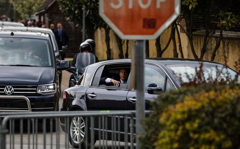 chauffeur-emmanuel-Macron