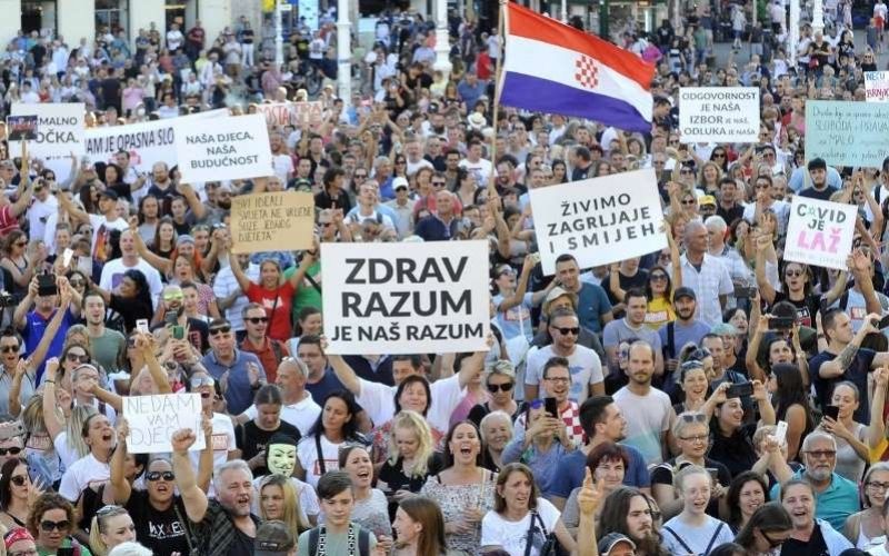 croatie-de-nouvelles-manifestations-anti-covid-pour-denoncer-les-restrictions-des-libertes
