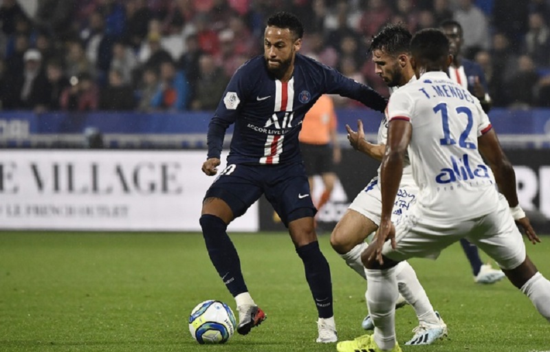 encore-Neymar-pour-la-victoire-du-PSG-face-a-Lyon