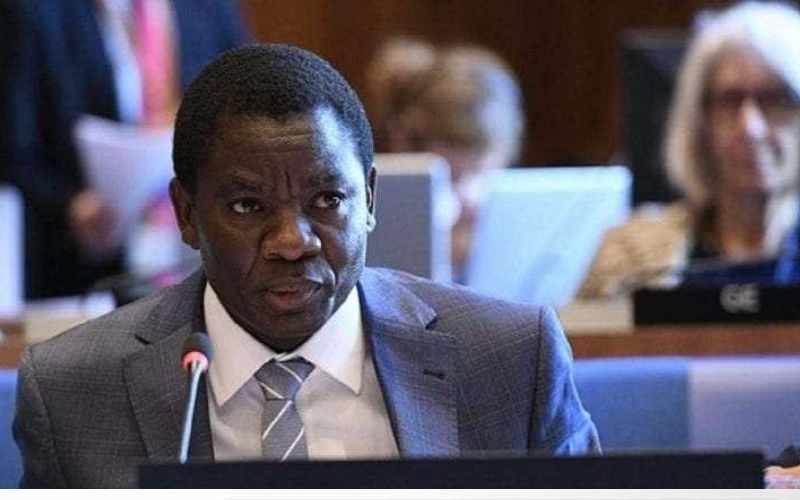 le-ministre-de-l-education-remercie-a-cause-d-une-affaire-de-se3tape-1-2