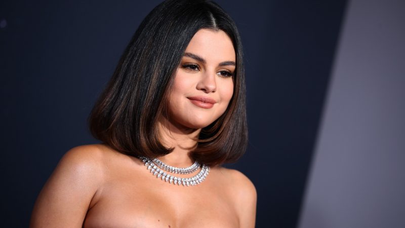 selena-gomez-e1584025924698