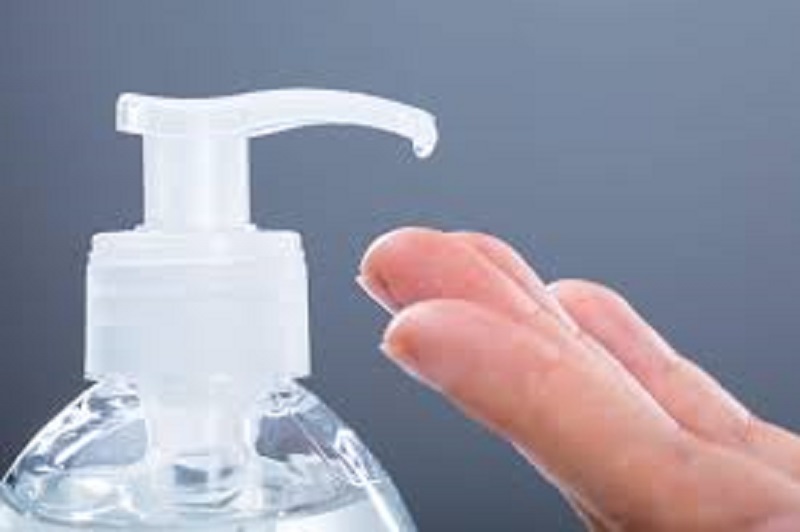 son-gel-lui-explose-au-visage