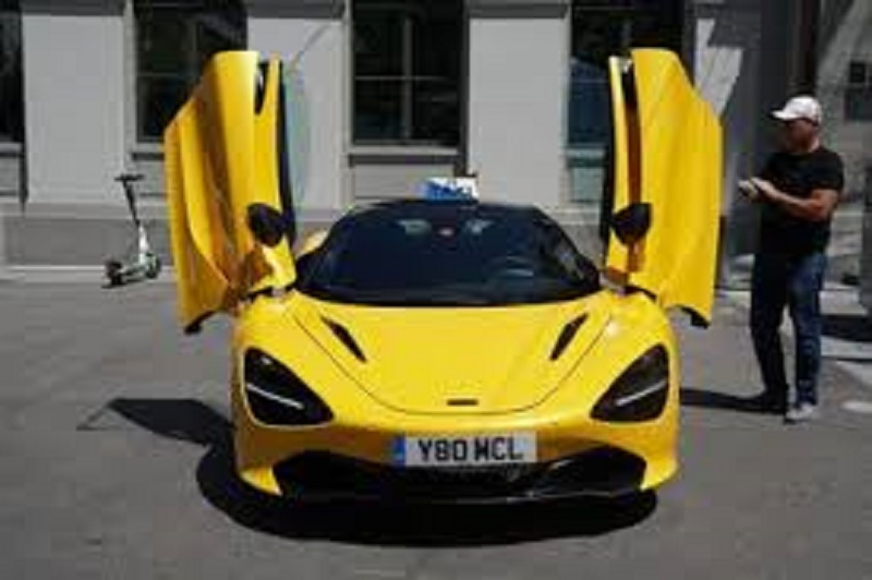taxi-McLaren