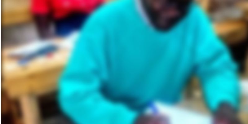 un-pasteur-de-52-ans-prend-part-aux-epreuves-du-BEPC-2019-1