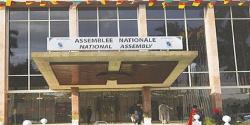 Cameroun - depuis 29 ans, il dirige l’Assemblée nationale où il siège depuis 49 ans