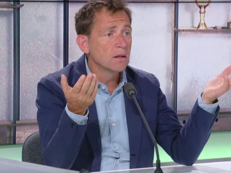 "EdF Daniel Riolo désigne celui qui bloque le retour de Karim Benzema" "httpsl-frii.comequipe-de-france-daniel-riolo-repond-a-zidane-pour-benzema" "JO Tokyo 2020 ça se précise pour Mohamed Salah avec l'Egypte" "MOMO" "Equipe de France un cadre de Didier Deschamps quitte la sélection" "equipe" "Keblack Ce qu'il pense de Suspect 95 et Fior de Bior" "keb" "djdjdkod" "Côte d'Ivoire le grand Asalfo intègre le syndicat, une victoire de plus pour Suspect 95" "SUSP" "AL" "Asalfo" "AFCON 2021 (2)" "AFCON 2021" "Musique Après 'Shekere', Angélique Kidjo et Yemi Alade annoncent une nouvelle sortie (vidéo)" "YEMI" "AFCON qualifiers" "Comoros" "qfcon" "Foot le Togo permet aux Comores de se qualifier pour la 1ere CAN de leur histoire" "CAN 2021" "Elim CAN 2021 Comores - Togo les éperviers et les Cœlacanthes dos-à-dos à la pause" "COMORES" "Mohammed Kudus" "Rownen Williams" "bafana" "Percy Tau" "C'est le joueur le plus paresseux, un ancien de Chelsea se paye Eden Hazard" "Eden Hazard"