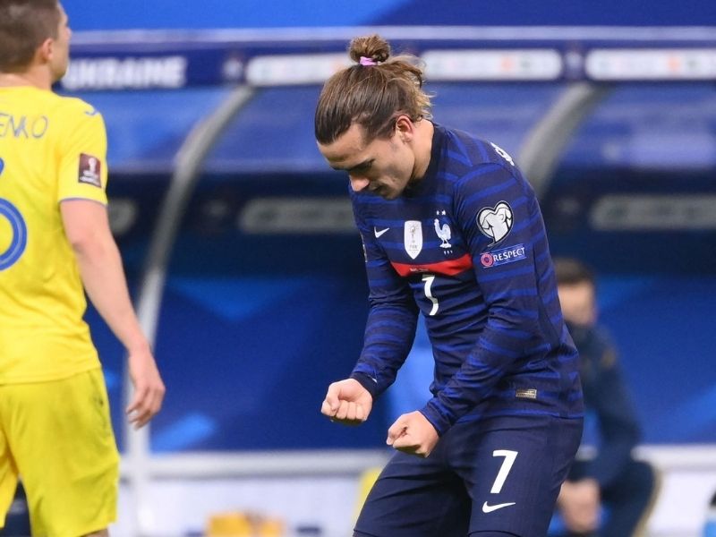 Équipe de France Antoine Griezmann égale un record de David Trezeguet