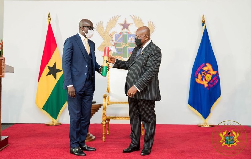 Ghana le nouveau gouvernement prend fonction