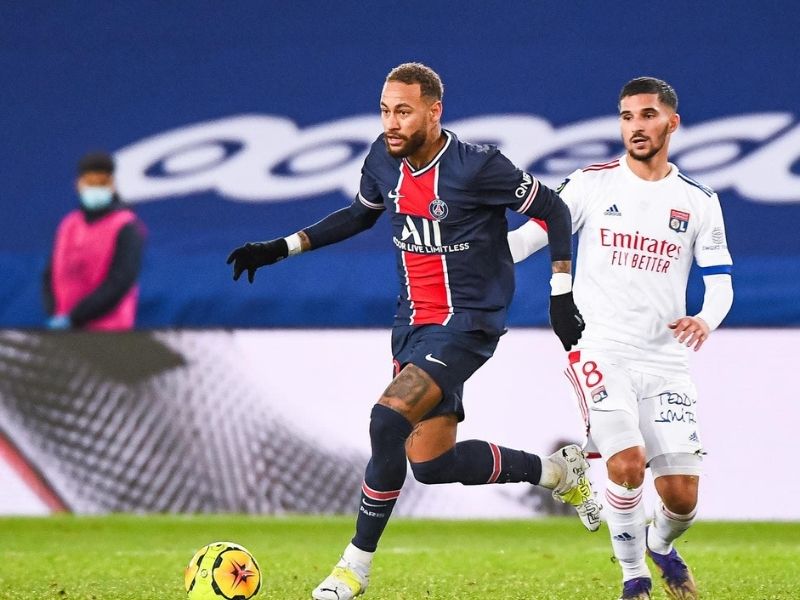 Ligue 1 gros coup dur pour Lyon avant d'affronter le PSG