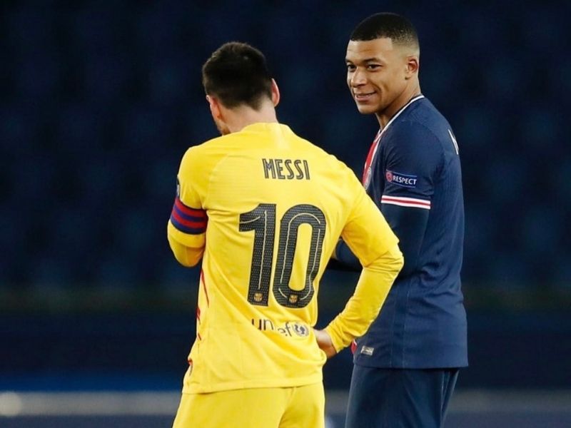 Mercato - PSG Kylian Mbappé fait des yeux doux à Lionel Messi