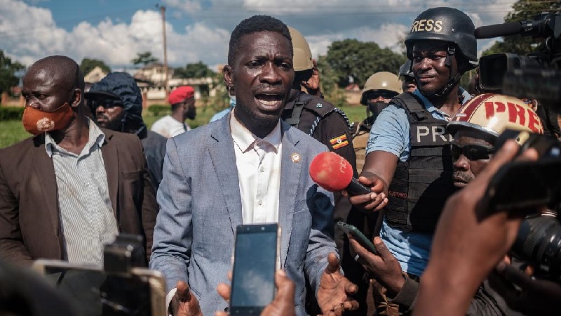 Ouganda Bobi Wine encore arrêté ce lundi