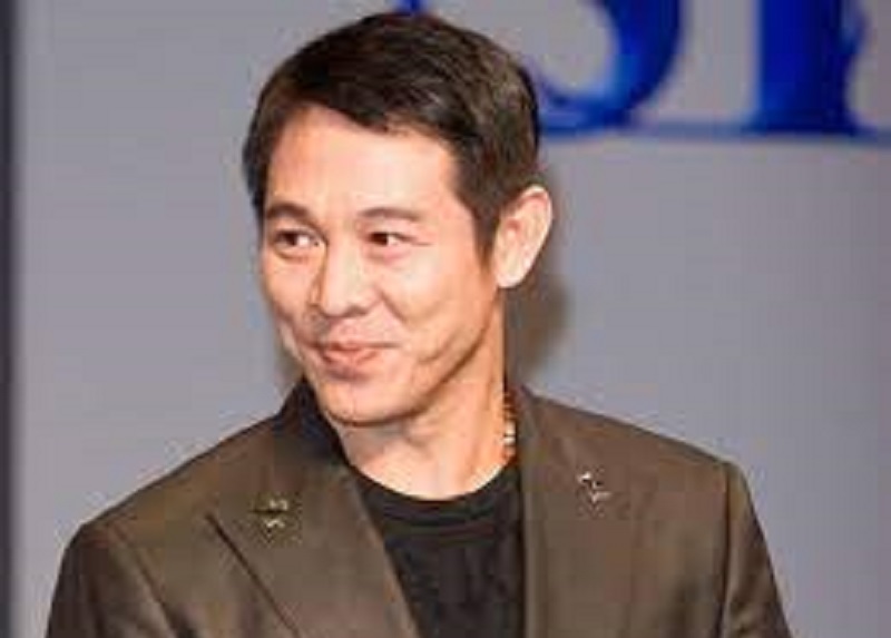 Jet Li VOICI à quoi ressemble l'acteur