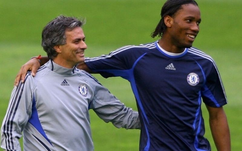 « Ce que je lui ai dit dans le tunnel » Mourinho explique comment il a attiré Drogba à Chelsea
