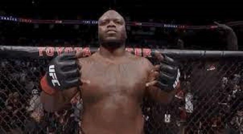 Derrick Lewis un homme tente de voler la voiture du champion de MMA ; ce qui lui est arrivé