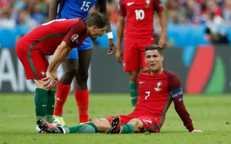 Portugal Cristiano Ronaldo et ses coéquipiers en deuil