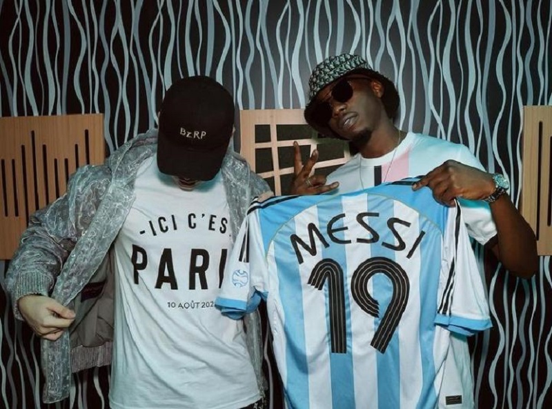 Paris : Léo Messi ébloui par ce magnifique cadeau de MHD (vidéo)