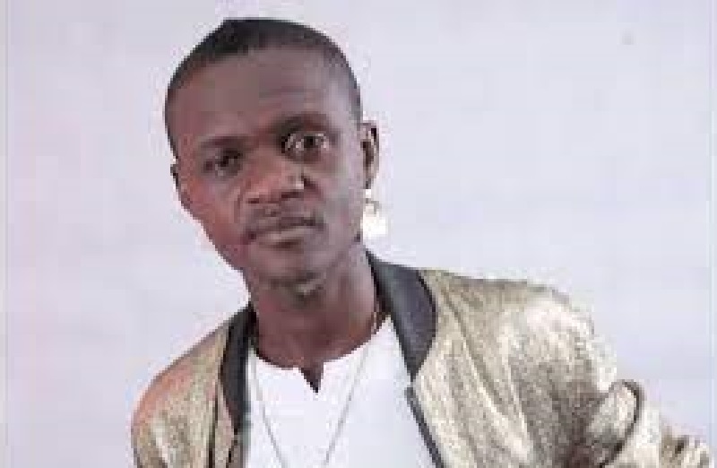 Kirikou tire un trait sur Ferre Gola La Jet 7 Il vaut mieux prendre à nouveau de la bière que retourner là-bas