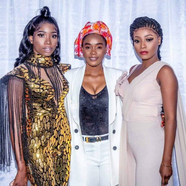 Togo : Almok-Dia Nu'Ella- Senzaa, cette photo des 3 divas qui charme les internautes