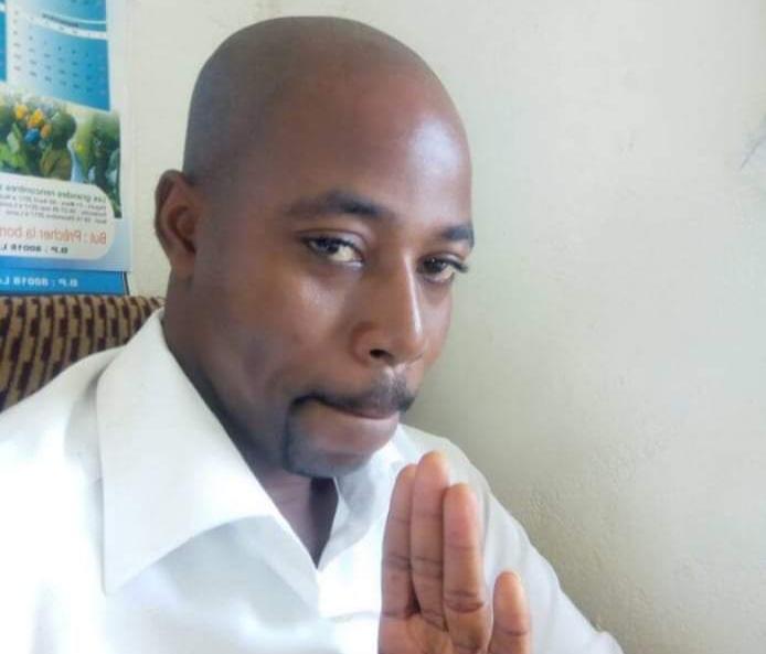 Togo/Un journaliste tacle les influenceurs : ''Ça sert à quoi de montrer qu'on est riche sur les réseaux sociaux et demander du soutien financier quand on est malade ?"