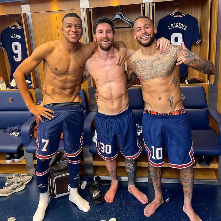 trio neymar messi mbappé