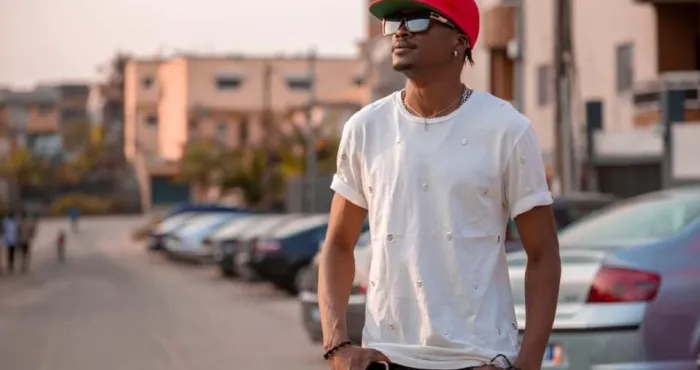 Debordo Leekunfa : ''Il est plus fort que Fally", l'ex ami de DJ Arafat surprend encore les internautes avec cette sortie