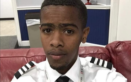 Talent : l'incroyable histoire de Mohamed Bacar, ce jeune africain devenu pilote aux États-Unis à 25 ans