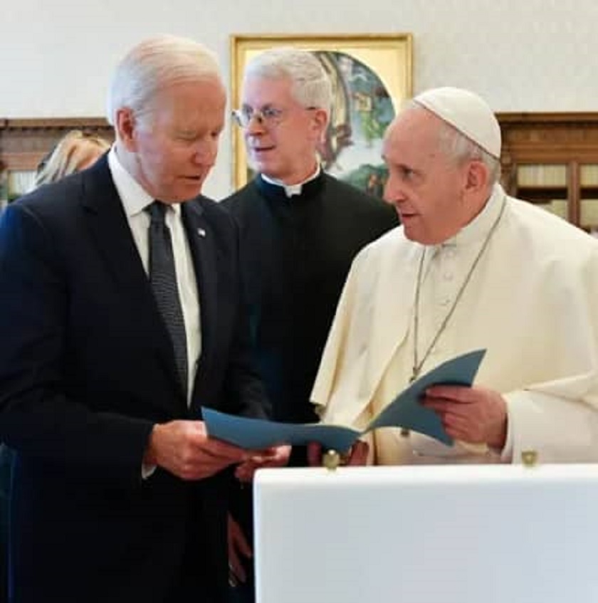 USA : Joe Biden révèle ce que lui a dit le Pape François, après qu'un prêtre lui a refusé la communion