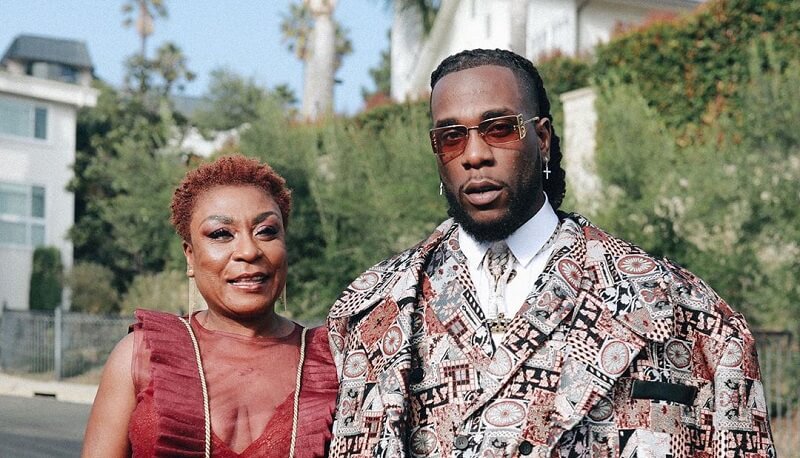Stars : Burna Boy risque gros; l'artiste et sa mère sur le banc des accusés