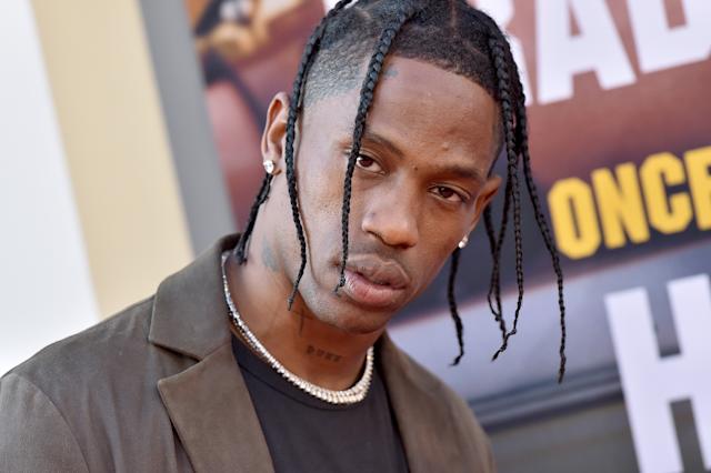 Travis Scott : le rappeur décide de venir en aide aux familles des personnes tuées lors de son festival