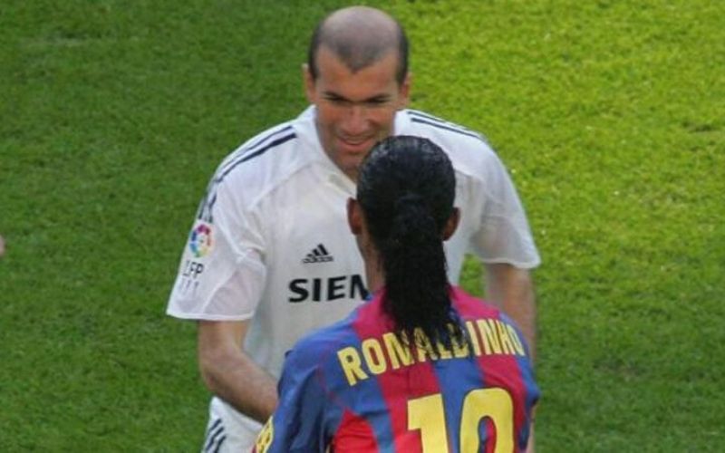 Zidane a refusé de jouer avec Ronaldinho ; des révélations sur ce choix surprenant refont surface