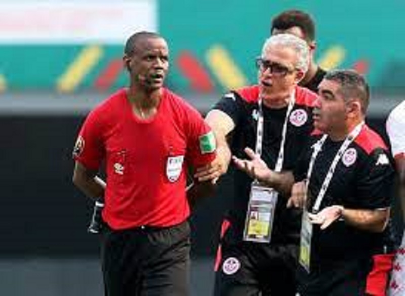 CAN (Tunisie – Mali) Janny Sikazwe J’ai failli mourir , terribles aveux de l’arbitre