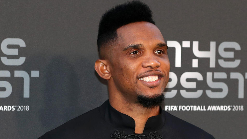 Samuel Eto'o couvert d'éloges Il ne va pas calculer combien de villas il va pouvoir se faire construire... Quelle chance pour l’Afrique