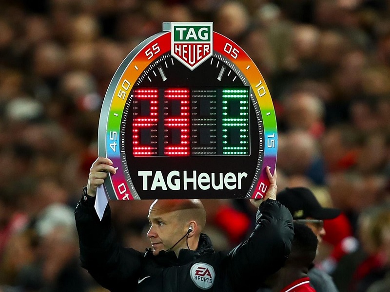 Officiel La règle des 5 changements sera appliquée en Premier League à partir de ...