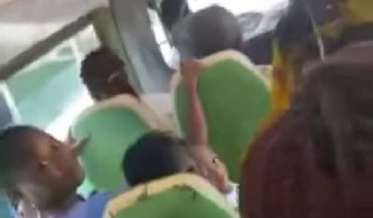 Côte d'Ivoire chauffeur porno