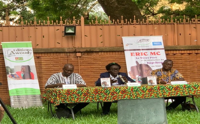 Togo Le chanteur Eric Mc dévoile son 1er roman sur...