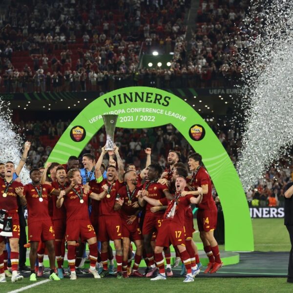 Ligue Europa Conférence L'AS Roma l'emporte devant le Feyenoord Rotterdam